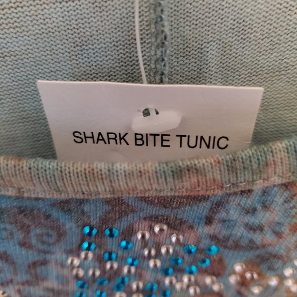 French Bazaar Shark Bite Tunic Size XL - Picture 4 of 4
